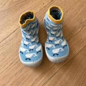 Blue and white whale print